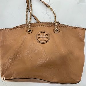 Tory Burch Marion Chain Slouchy Tote like new!